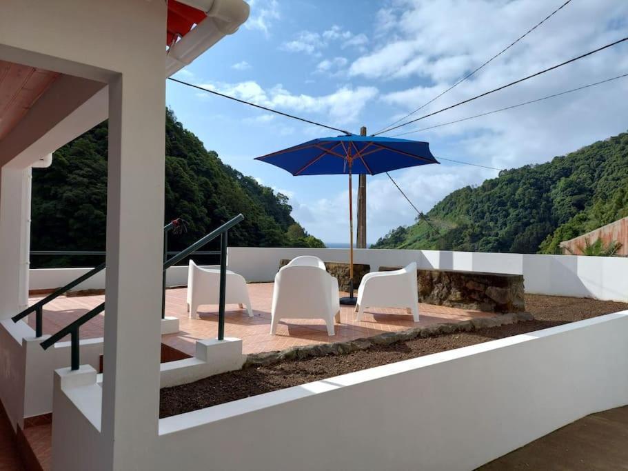 فيلا Casa Do Sanguinho Faial da Terra المظهر الخارجي الصورة