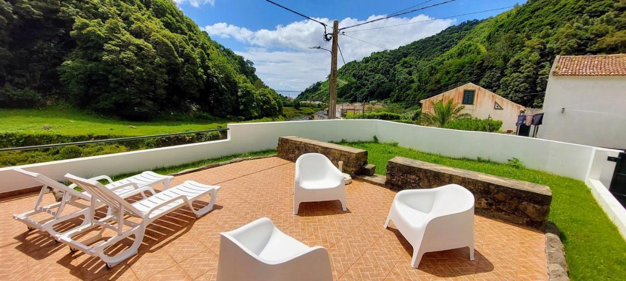 فيلا Casa Do Sanguinho Faial da Terra المظهر الخارجي الصورة